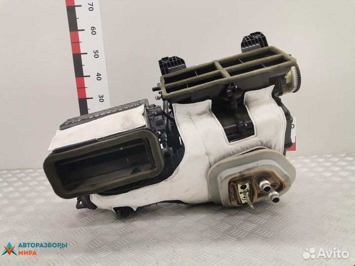 Отопитель в сборе (печка) Cadillac SRX 2 2012