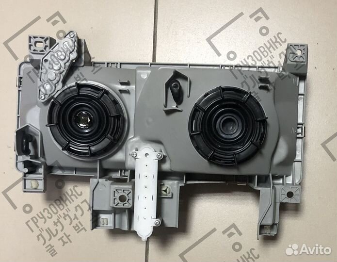 Фара R, Zevs 03-4301-R