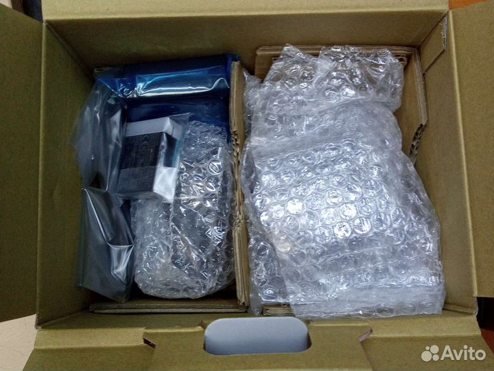 Зеркальный фотоаппарат canon 250d kit