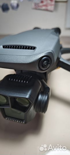 Квадрокоптер dji mavic 3 pro