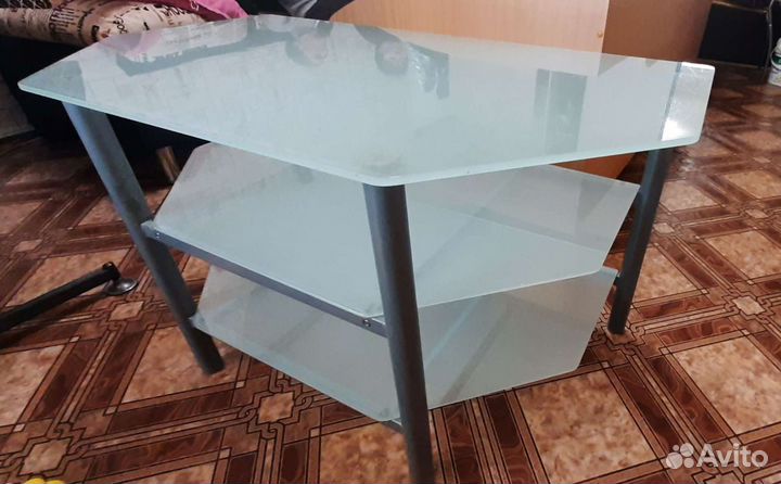 Тумба под телевизор