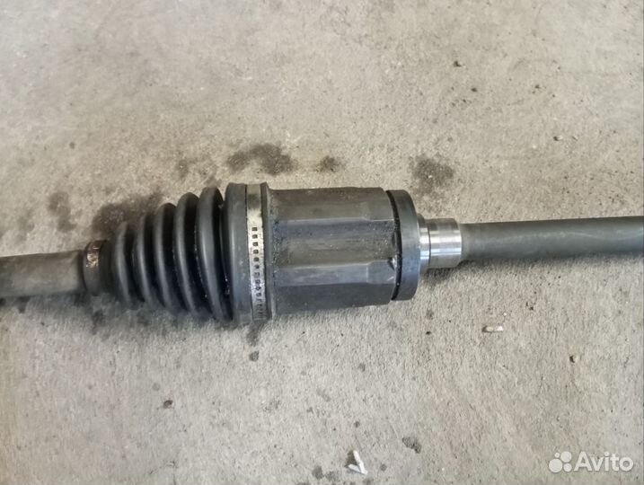 Привод передний правый оригинал X5 e70