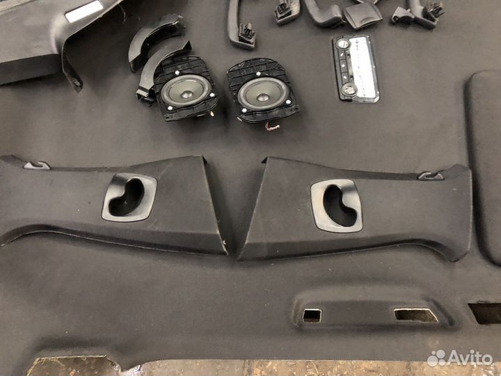 Черный потолок BMW 5 Серии F11