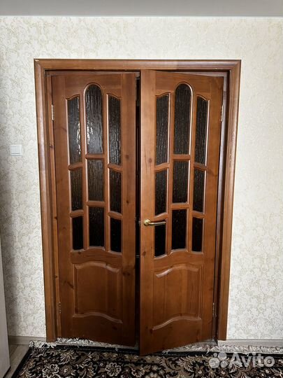 Двери межкомнатные деревянные