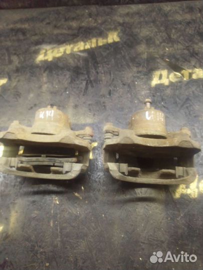 Суппорт передний nissan bluebird u14