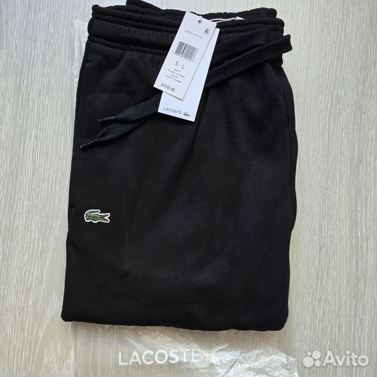 Спортивные штаны Lacoste