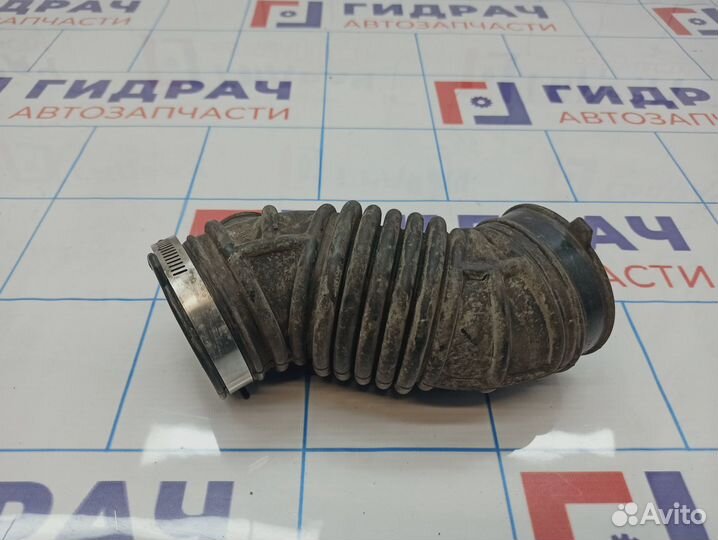 Патрубок воздушного фильтра Nissan X-Trail (T31)