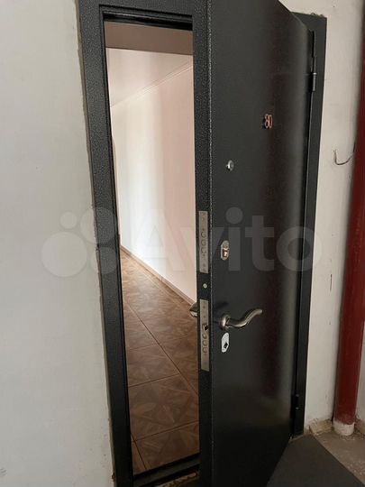 2-к. квартира, 58 м², 6/10 эт.