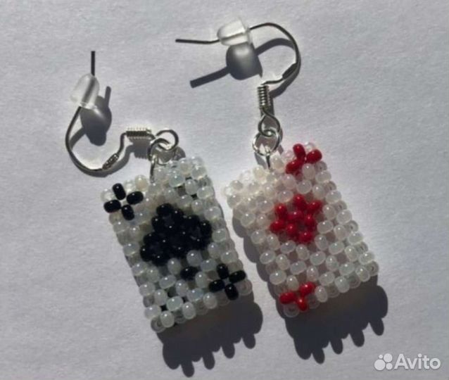 Серьги карты из бисера