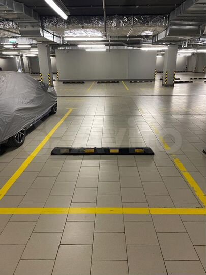 Машиноместо, 17 м²