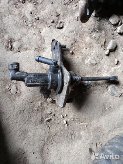 Главный цилиндр сцепления Hyundai Solaris