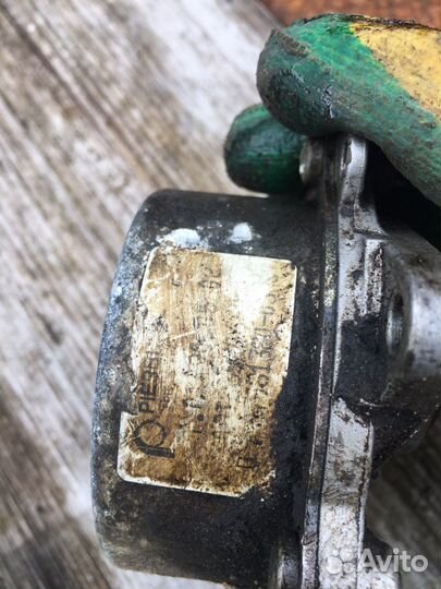 Вакуумный насос ер6,1.6л 120л.с. Пежо Ситроен