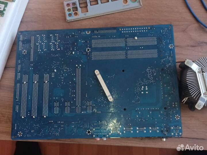 Материнская плата с процессором