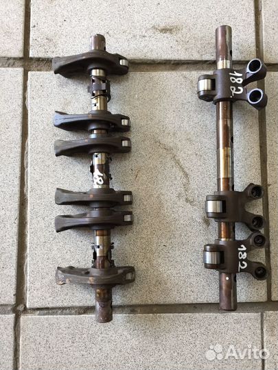 Ось коромысел толкатель Mitsubishi Montero Sport 1