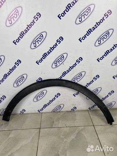 Молдинг на крыло задний левый Renault Captur J5