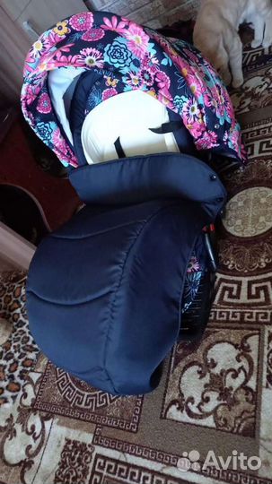 Коляска 2 в 1 новая в пользовании 1 месяц