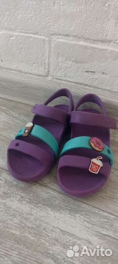 Сандалии crocs c11