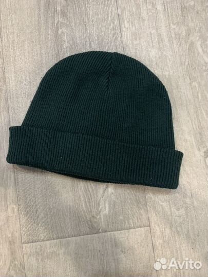 Мужская шапка vans