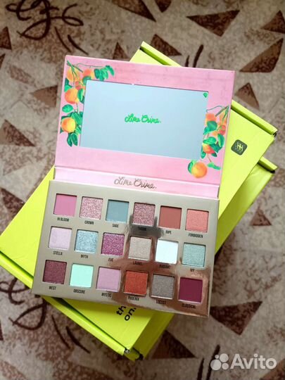 Палетка теней lime crime venus xl II