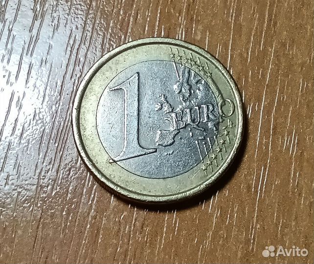 Монета 1 евро италия 2010