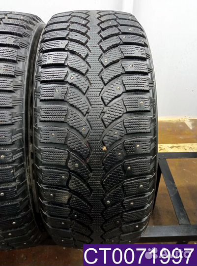 Bridgestone Blizzak Spike-01 235/55 R17 96T