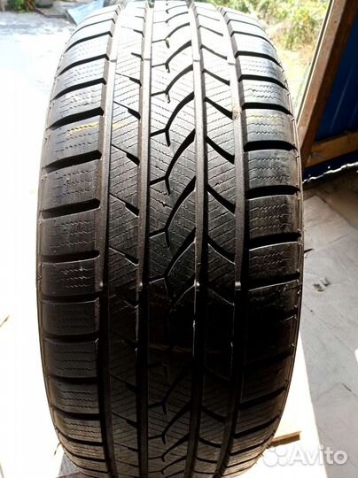 Falken Eurowinter HS-439 235/55 R19