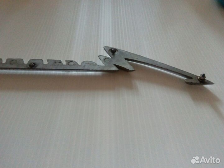 Москвич шильдик