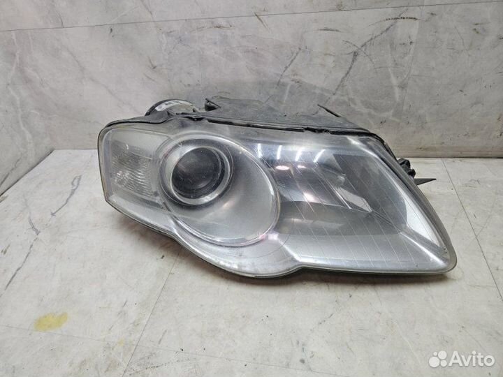 Фара передняя правая Volkswagen Passat B6 2.0 cbab