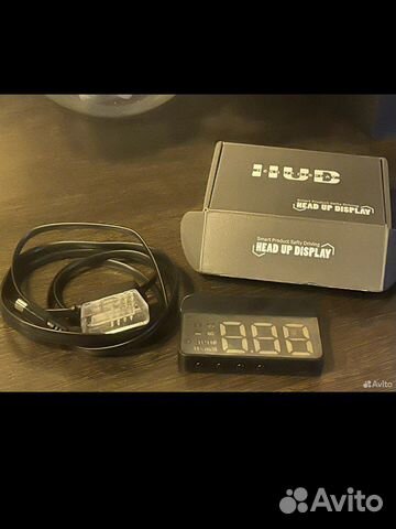 Проекция на лобовое стекло