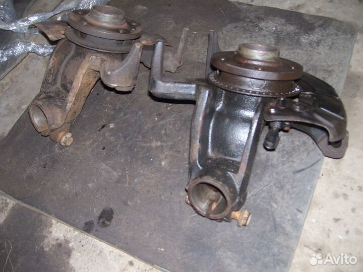 Шкода октавия повортный кулак