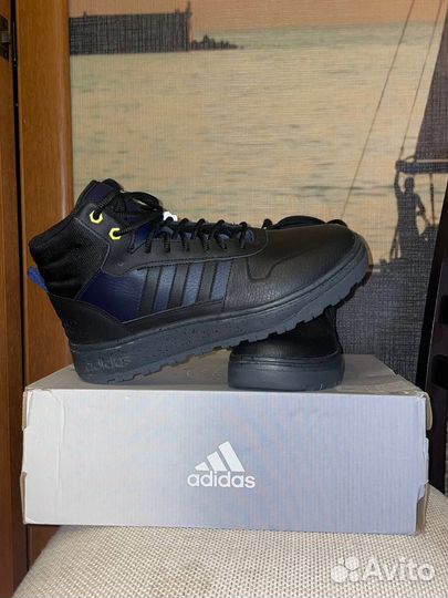 Ботинки adidas