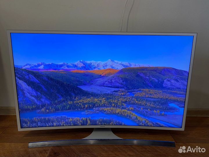 Изогнутый телевизор Samsung 40” 101см 4K UHD