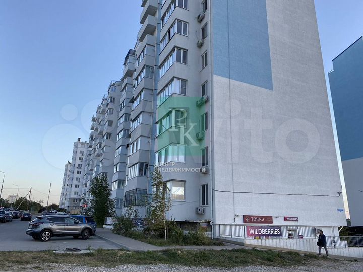 Помещение 53 м2 на первой линии Горпищенко