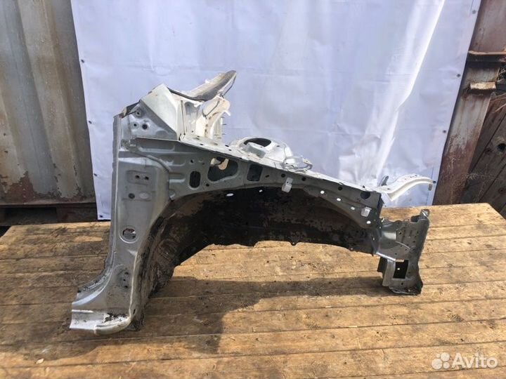 Лонжерон правый четверть Toyota Corolla E180