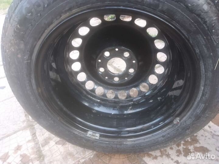 Запасное колесо 215 55 r16
