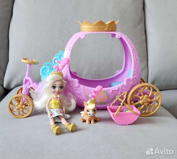 Кукла энчантималс карета