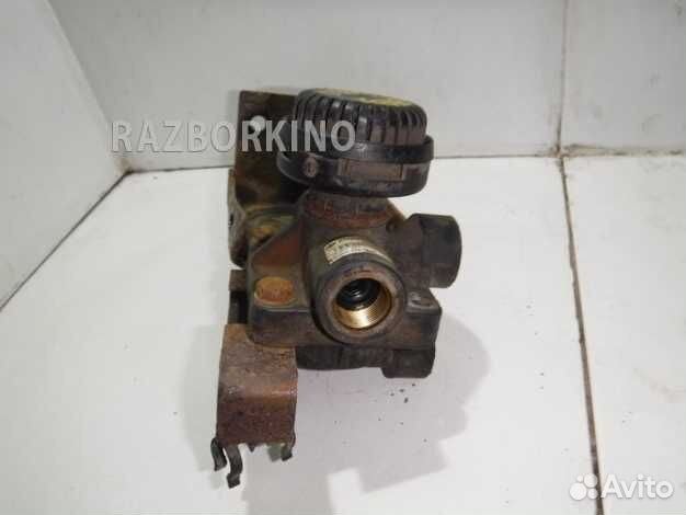 Клапан ускорительный