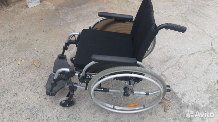 Коляска инвалидная