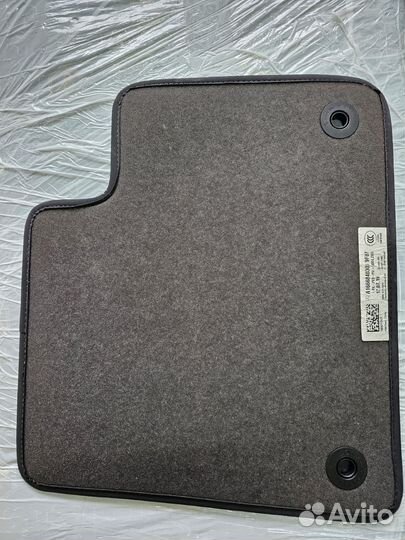 Комплект ковров на Мерседес w116