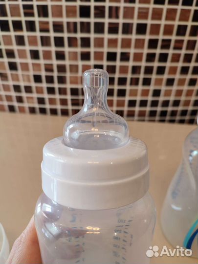 Бутылочка для кормления