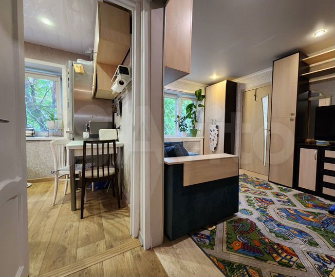 2-к. квартира, 42 м², 1/5 эт.