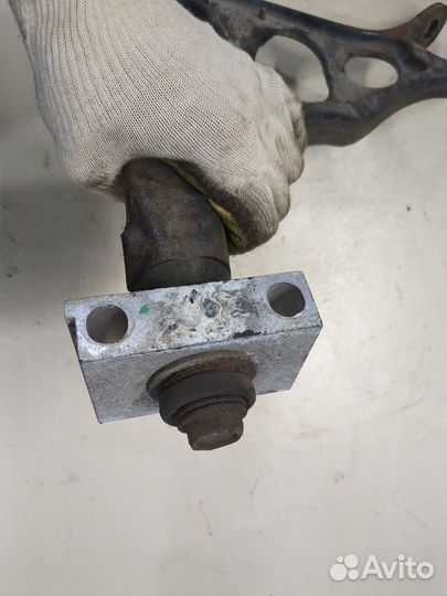 Рычаг подвески Ford Explorer, 2013