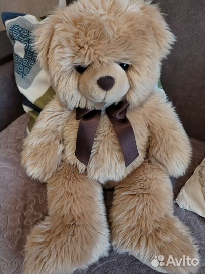 Плюшевый медведь