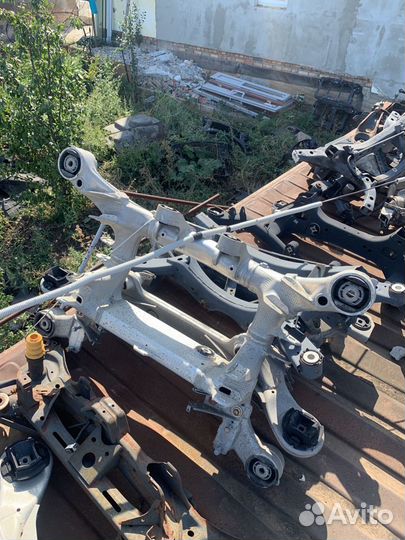 Задний подрамник Бмв F10 BMW F10 f11