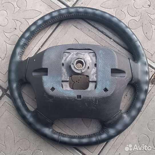 Руль hyundai santa fe 2