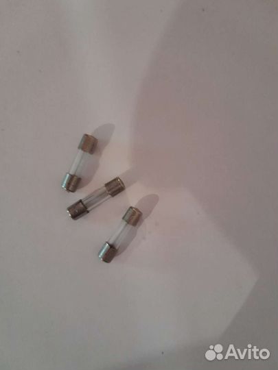 Предохранитель