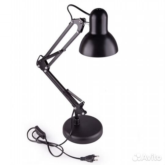 Настольный светильник на струбцине