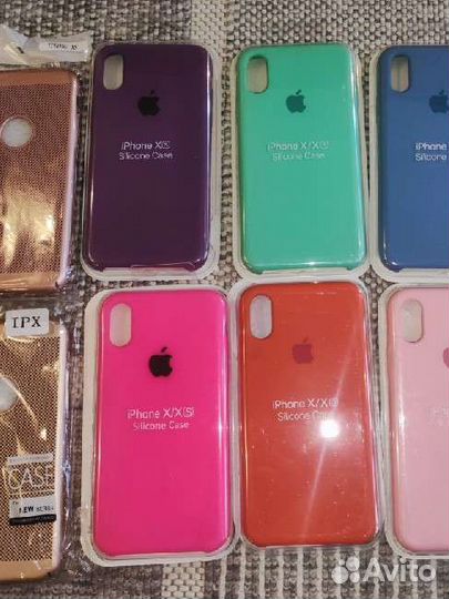 Чехлы на iPhone X/XS