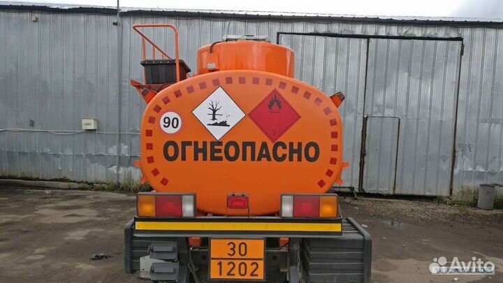 Наклейка огнеопасно, опасный груз