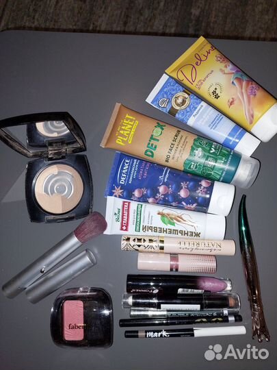 Набор косметики пакетом бу цена за все